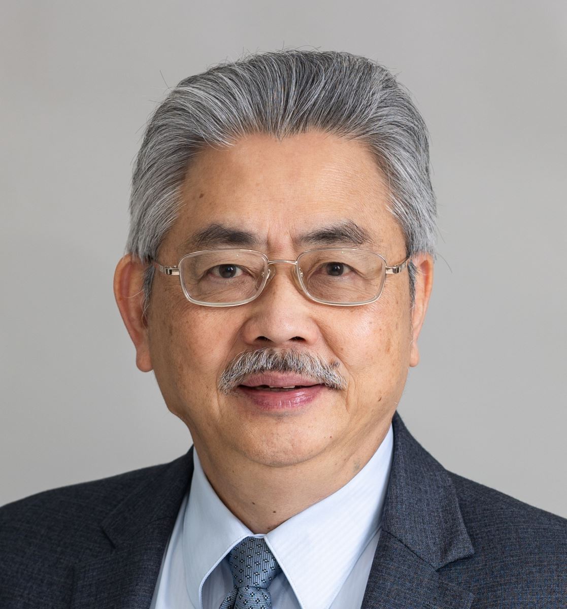 Professor 3